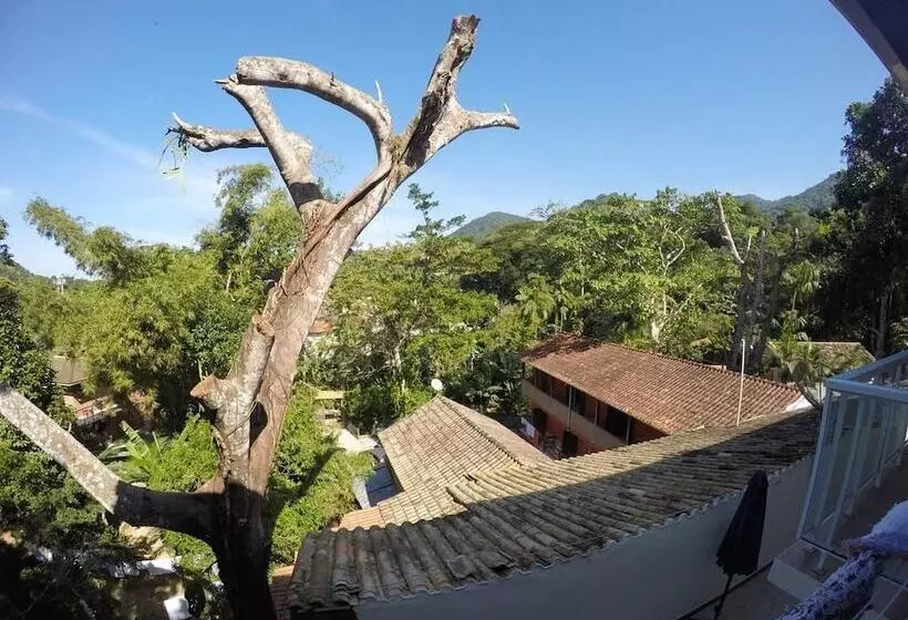 ペンション Pousada Colibri