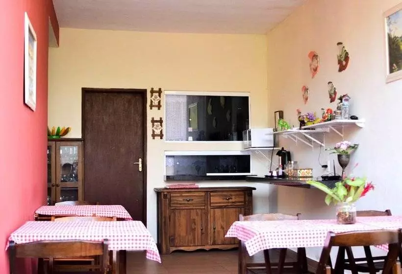 ペンション Pousada Colibri