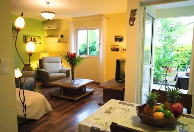 L Oasis De Terre Rouge