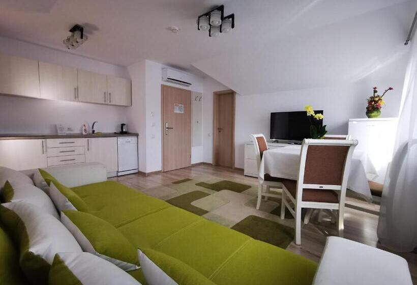 بنسيون Amso Residence