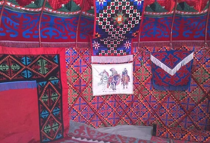 پانسیون Guest House Nur