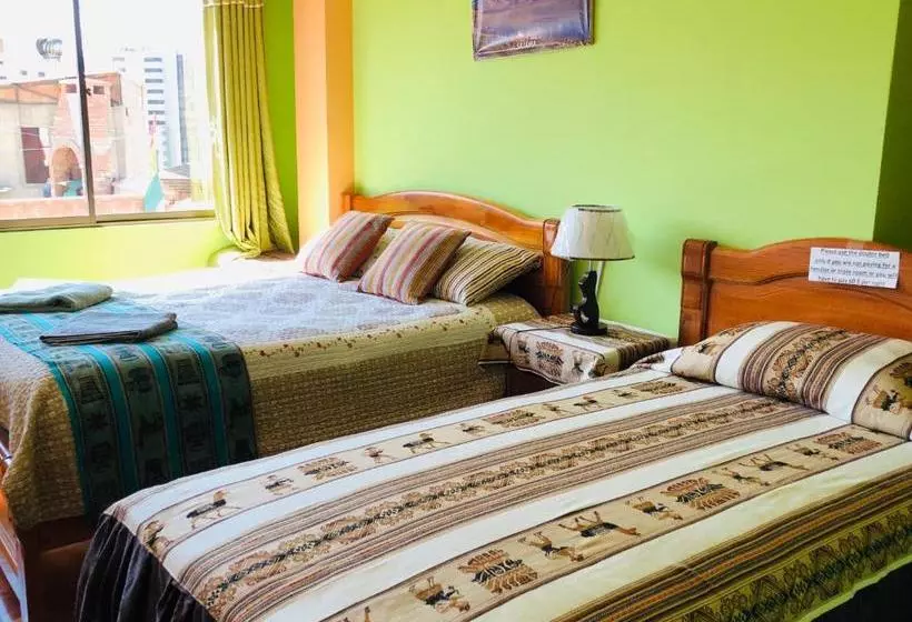 پانسیون Hostal Iskanwaya