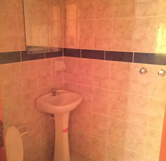 پانسیون Hostal Iskanwaya