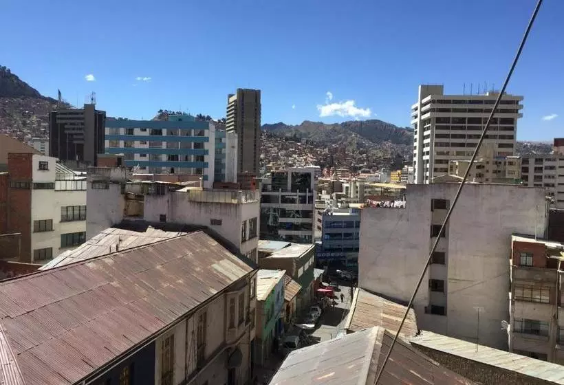 پانسیون Hostal Iskanwaya