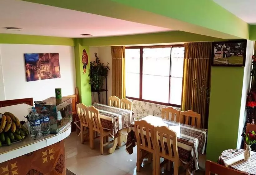 پانسیون Hostal Iskanwaya