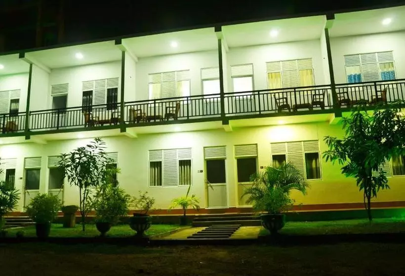 پانسیون Sera Villa