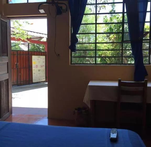 Majatalo A Welcome Break Hostal