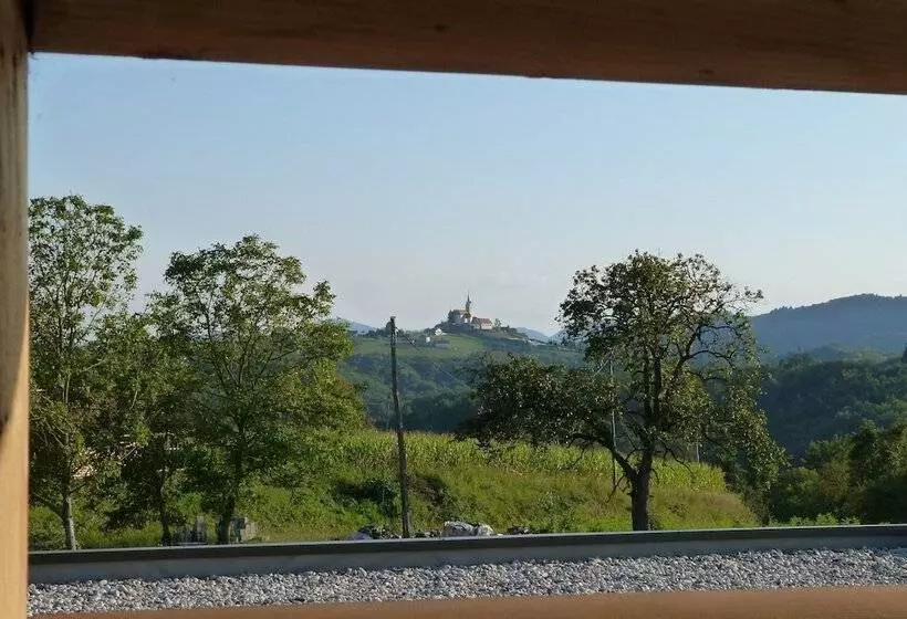 پانسیون Guest House Eco Vila Mila