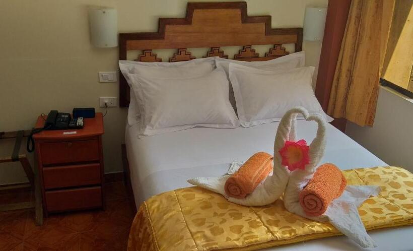 הוסטל Hostal Vista Waynapata 123