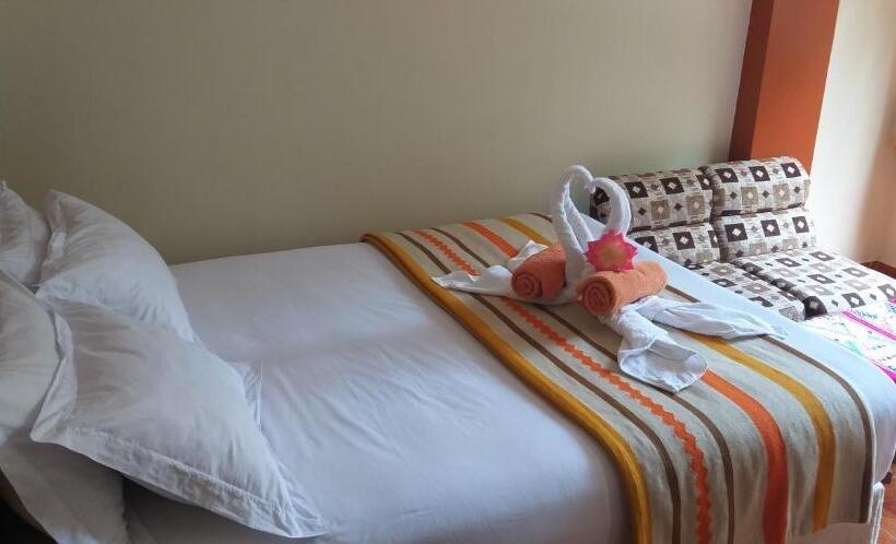 הוסטל Hostal Vista Waynapata 123