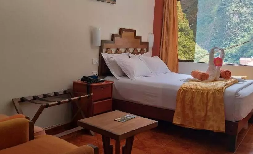 ユースホステル Hostal Vista Waynapata 123