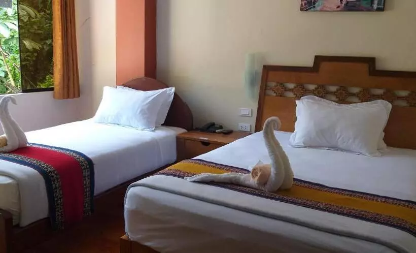 ユースホステル Hostal Vista Waynapata 123