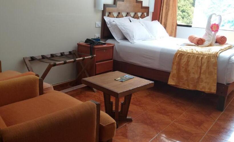 הוסטל Hostal Vista Waynapata 123