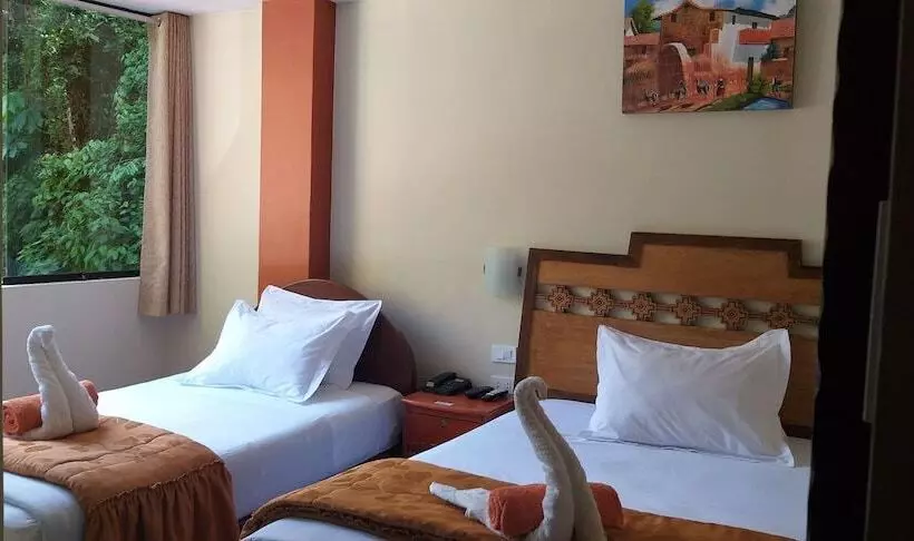 ユースホステル Hostal Vista Waynapata 123