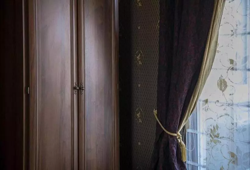 Hotelli Erla Villa Boutique