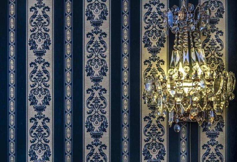 Отель Erla Villa