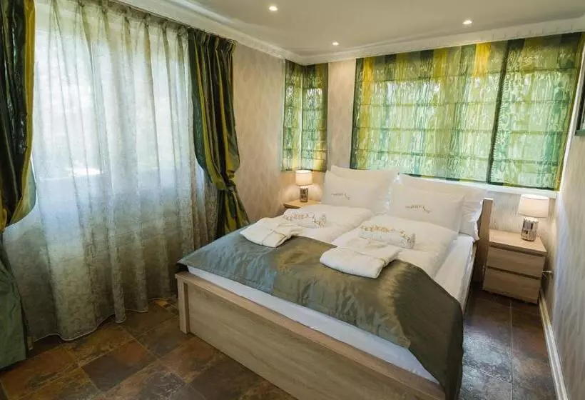 Hotelli Erla Villa Boutique