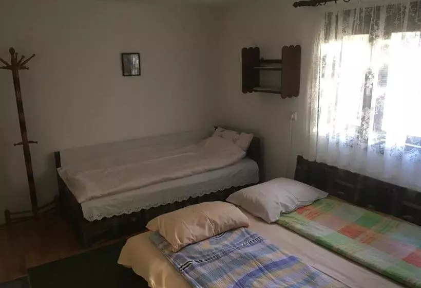 پانسیون Guest House Nada