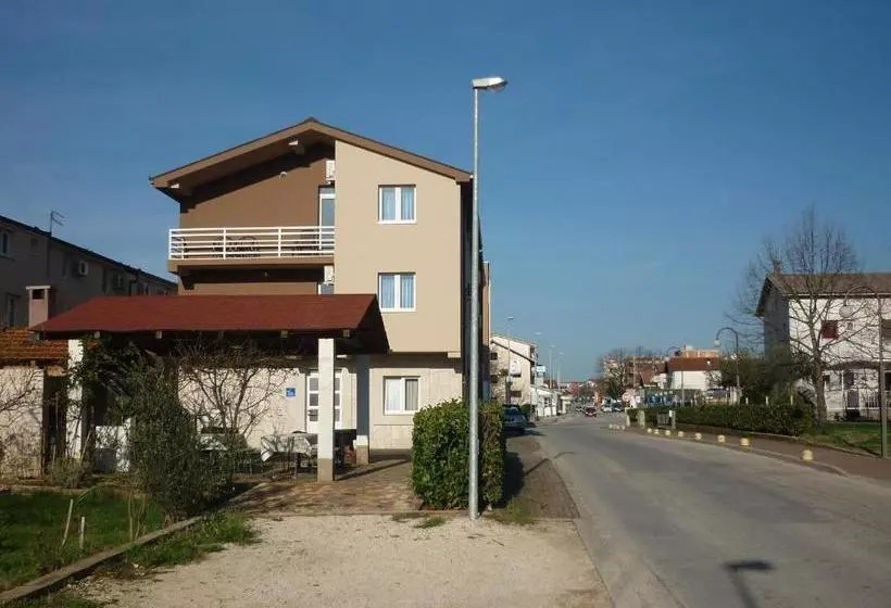 پانسیون Guest House Ok