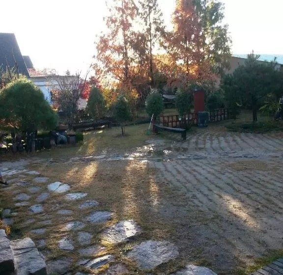 پانسیون Guesthouse Nabiya