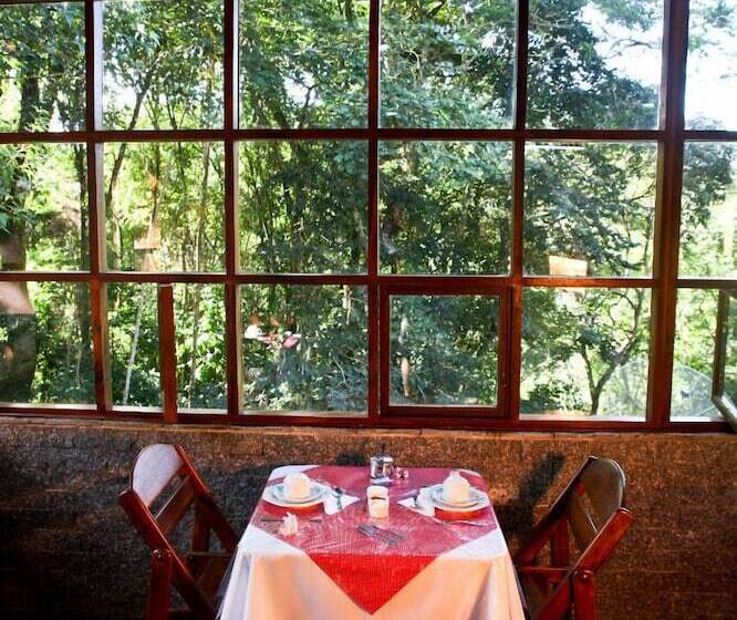 膳宿费 Pousada Alpes