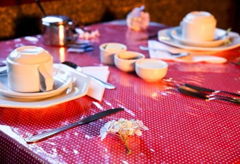 膳宿费 Pousada Alpes