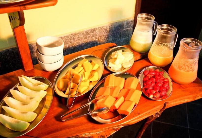 膳宿费 Pousada Alpes