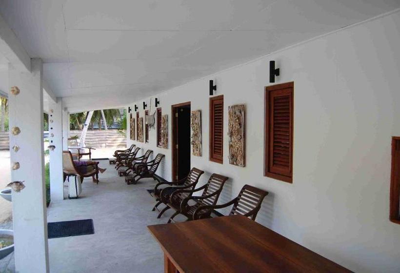 פנסיון Yoho Nuga Villa