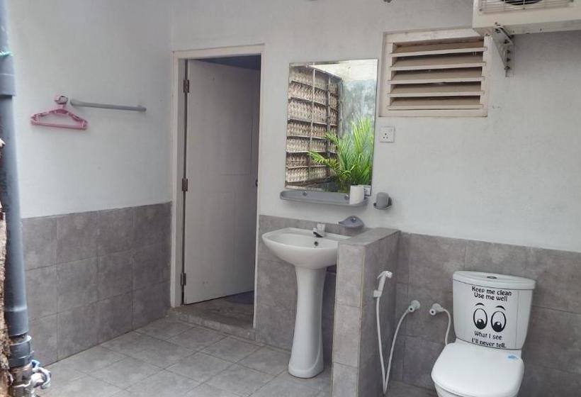 פנסיון Yoho Nuga Villa