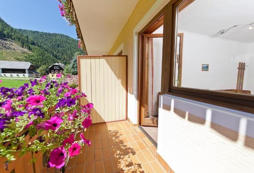 הוסטל Zirbenhof