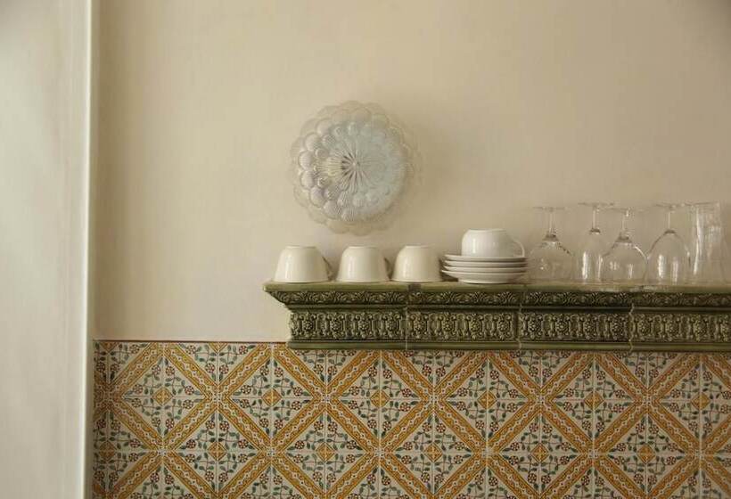 ペンション Boutique Hotel Guesthouse Le Locle