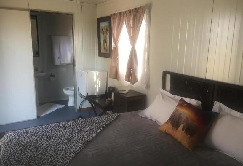 پانسیون Elephant Lodge Guesthouse