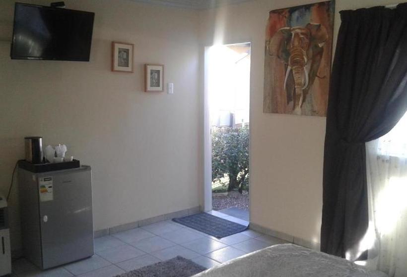 پانسیون Elephant Lodge Guesthouse