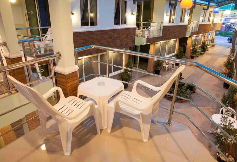 Majatalo Fahsai Bay Villa