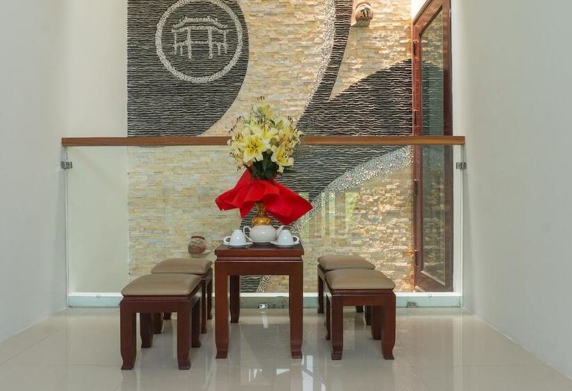 پانسیون Lantern Villa