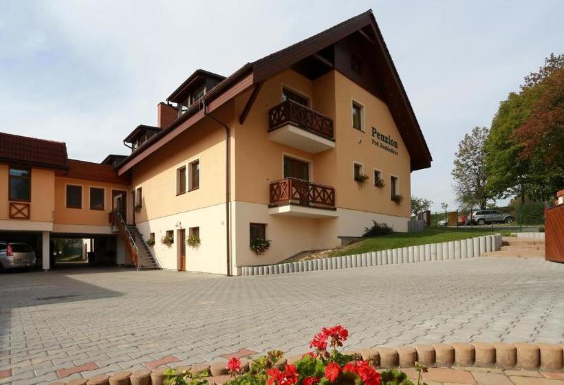 بنسيون Wellness Penzion Pod Rozhlednou