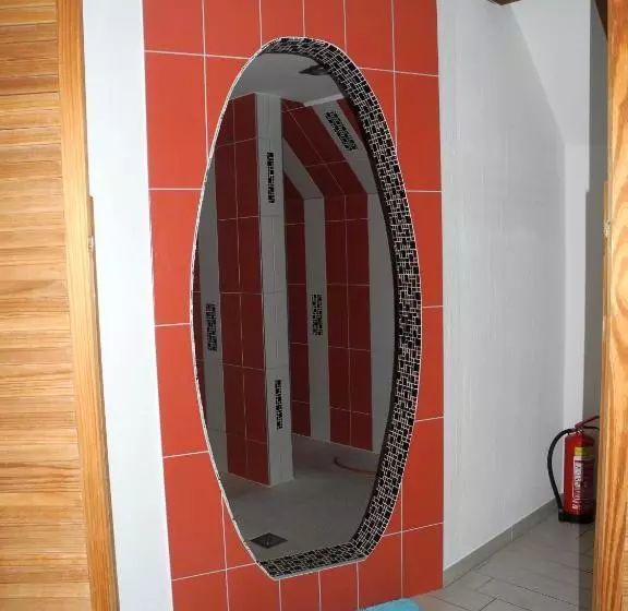 Retkeilymaja Frühstückspension Gasthof Gesslbauer