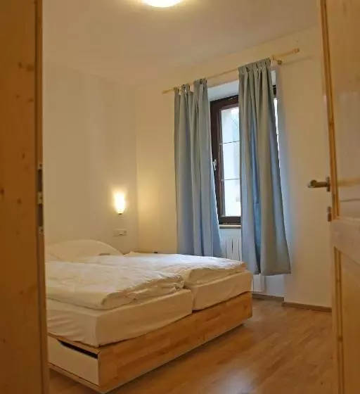 Der Ulmenhof