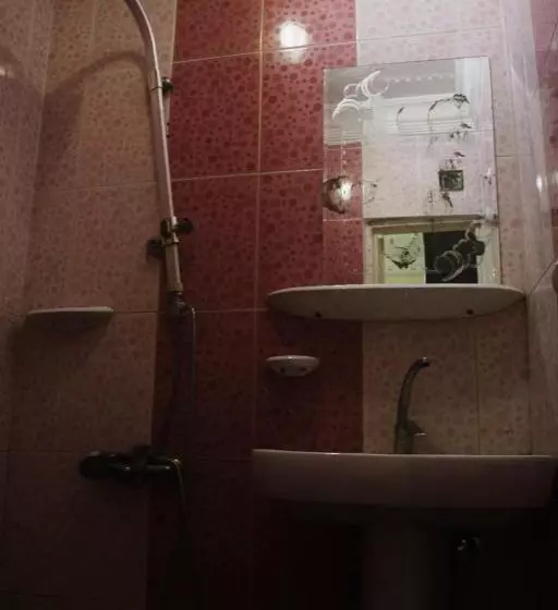 هتل Egyptians Hostel