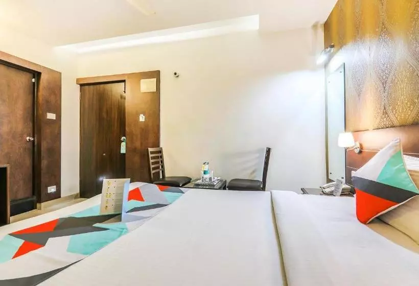 هتل Status Executive Rooms