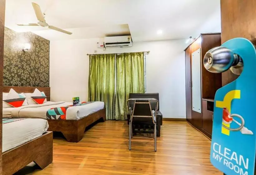 هتل Status Executive Rooms