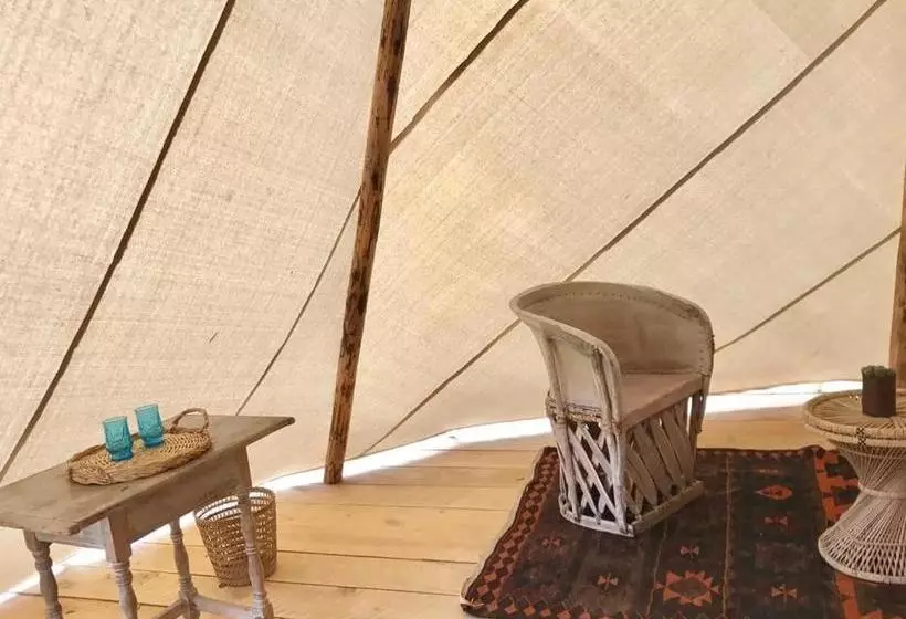 ホテル Taos Goji Farm & Eco Lodge Retreat