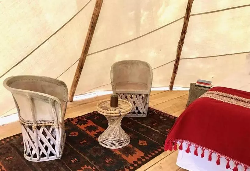 ホテル Taos Goji Farm & Eco Lodge Retreat