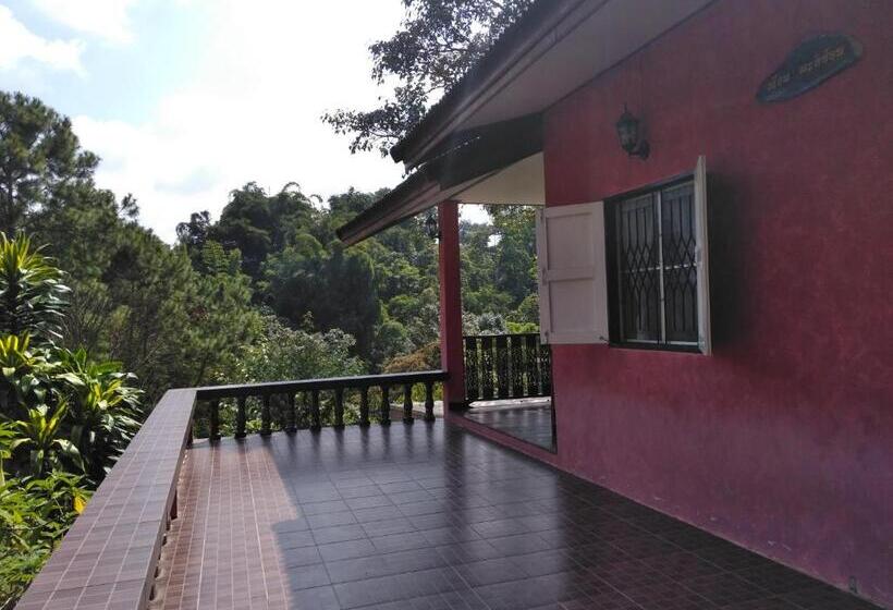 Pensió Chatfah Resort