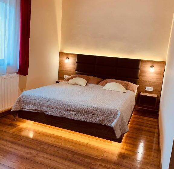 پانسیون Harmónia Vendégház