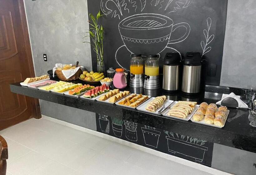 Пансион Pousada Elegance Beira Mar