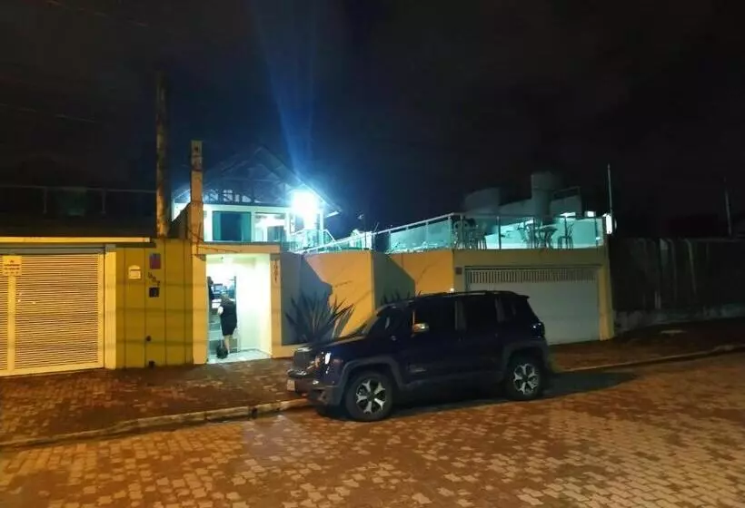 Majatalo Pousada Elegance Beira Mar