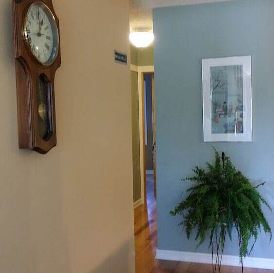 پانسیون Eileen S Bed & Breakfast Guest House