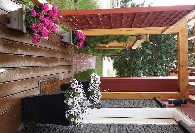 پانسیون Eileen S Bed & Breakfast Guest House