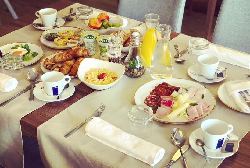 پانسیون Gostišče Iršič